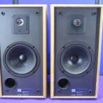 jbl 2600 speakers